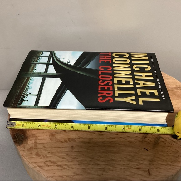 “2/$10” - The Closers - Michael Connelly - Hardback / Hardcover Edition - Nice - Picture 9 of 10